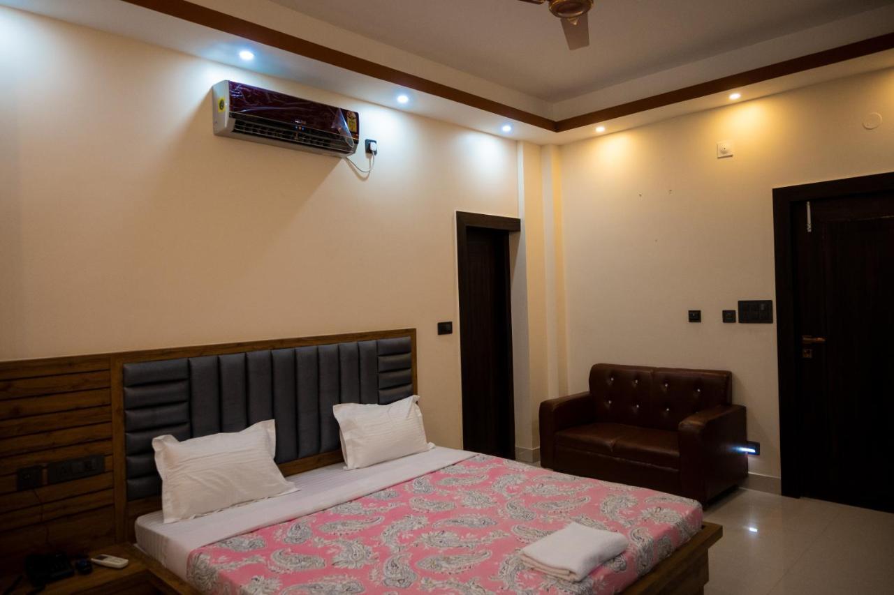Unique Shantiniketan Hotel Sri Niketan Exterior foto